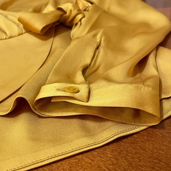 Bar III Tie-Waist Wrap Blouse Small - Picture 7 of 15